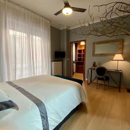 Hotel Momi à Borgomanero Extérieur photo