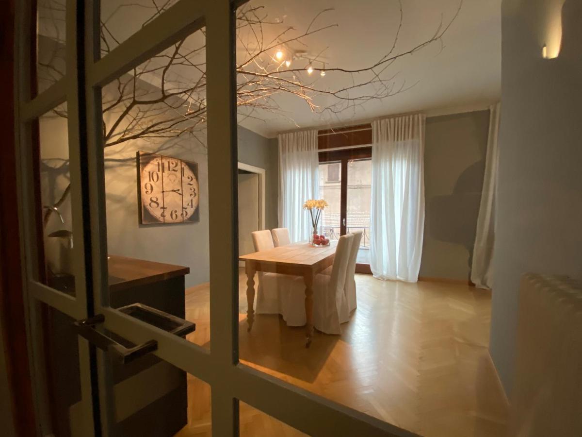 Hotel Momi à Borgomanero Extérieur photo